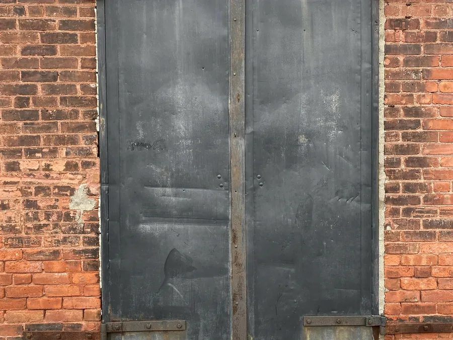 Commercial & Residential Doors