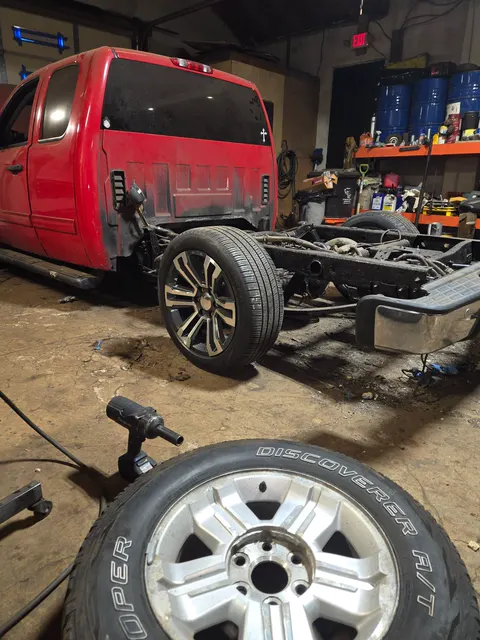 Truck chassis and bed work