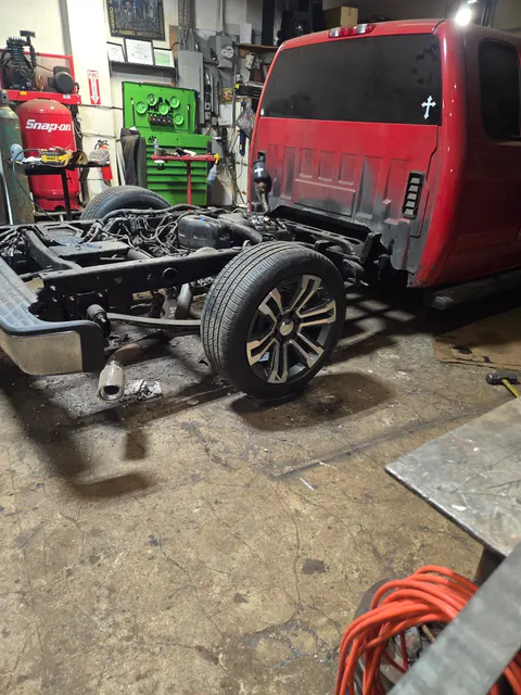 Pickup chassis repair